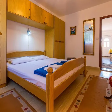 Dubravka Apartament *